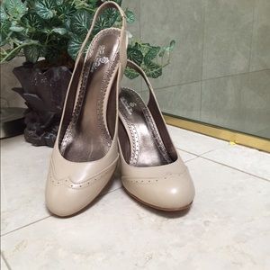 Brooks Brothers womens slingbacks